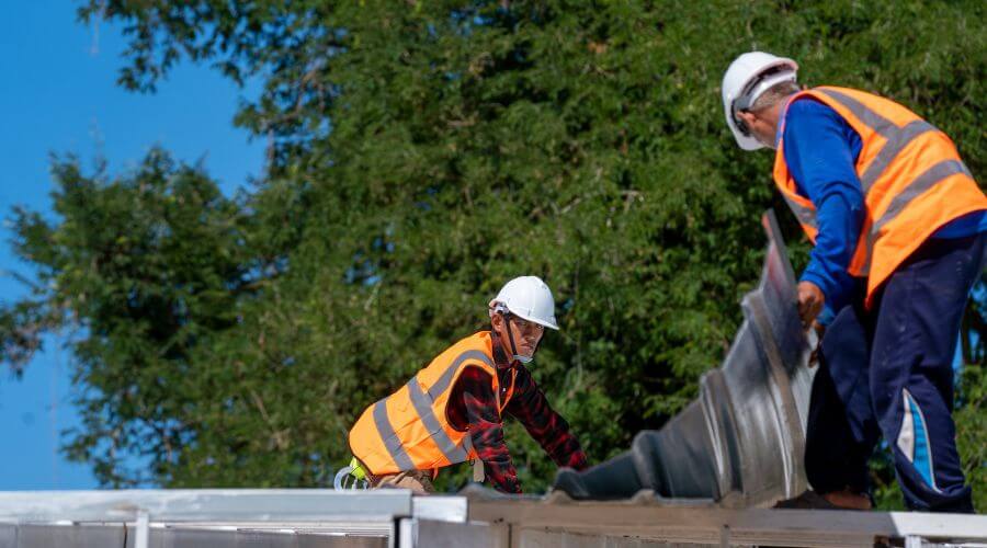 Expert top industrial roofings services in Valley City, OH